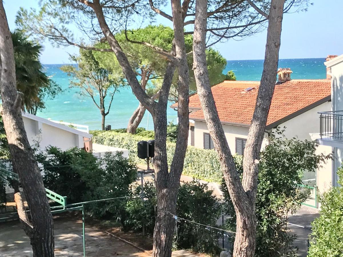 Todor Seaside Apartments Lovrečica Eksteriør bilde