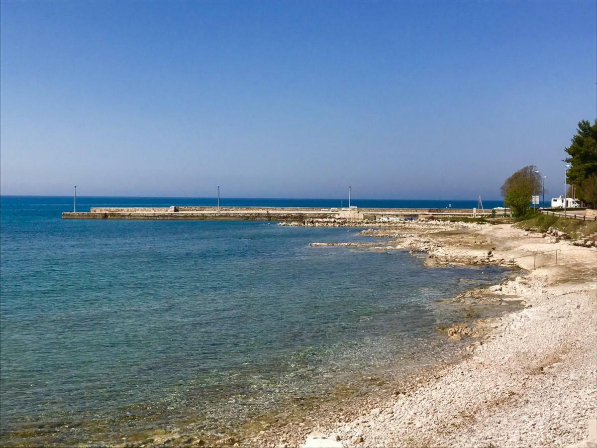 Todor Seaside Apartments Lovrečica Eksteriør bilde