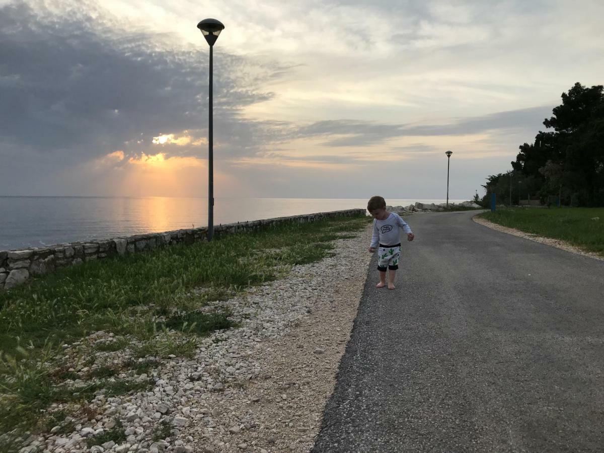 Todor Seaside Apartments Lovrečica Eksteriør bilde